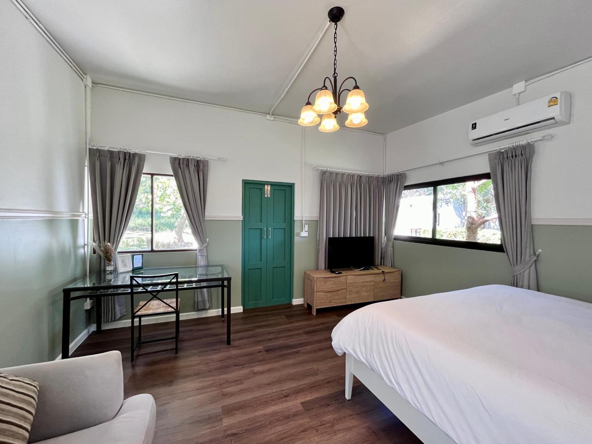 Tubtao Sleepy Hill Otel Pong Talong Oda fotoğraf