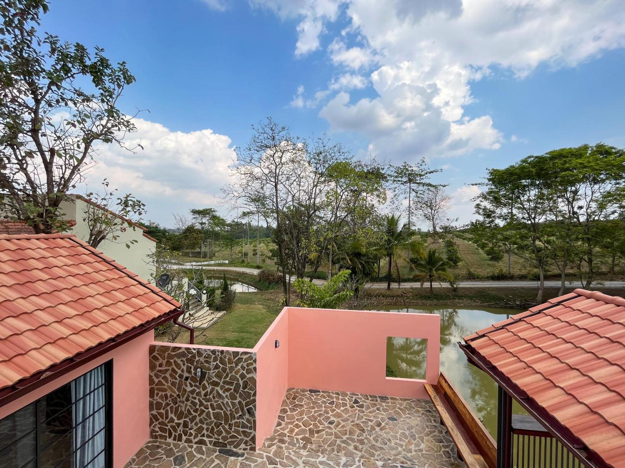 Tubtao Sleepy Hill Otel Pong Talong Oda fotoğraf